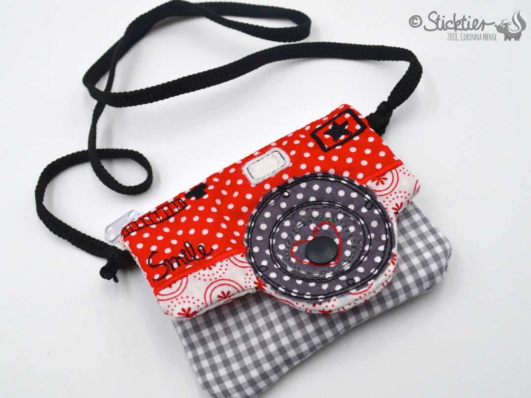 Stickdatei ITH Tasche Kamera für den 13x18 Stickrahmen - Sticktier