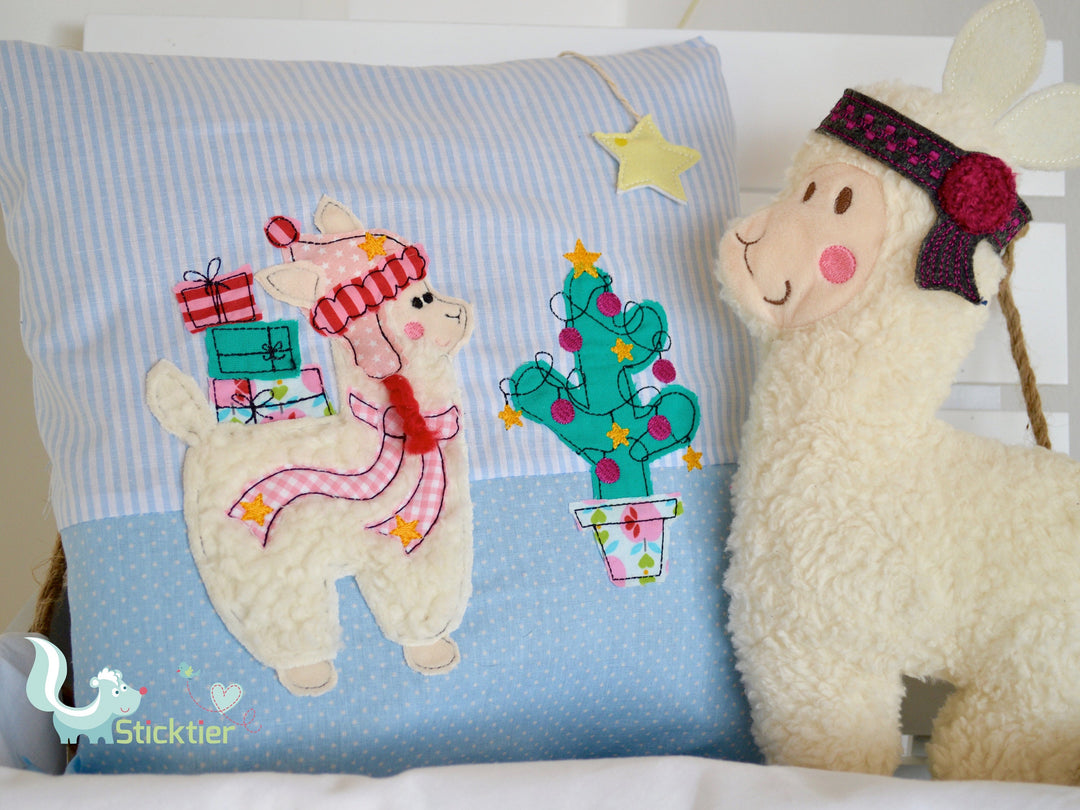 Stickdatei Weihnachtslama für den 16x26 Stickrahmen